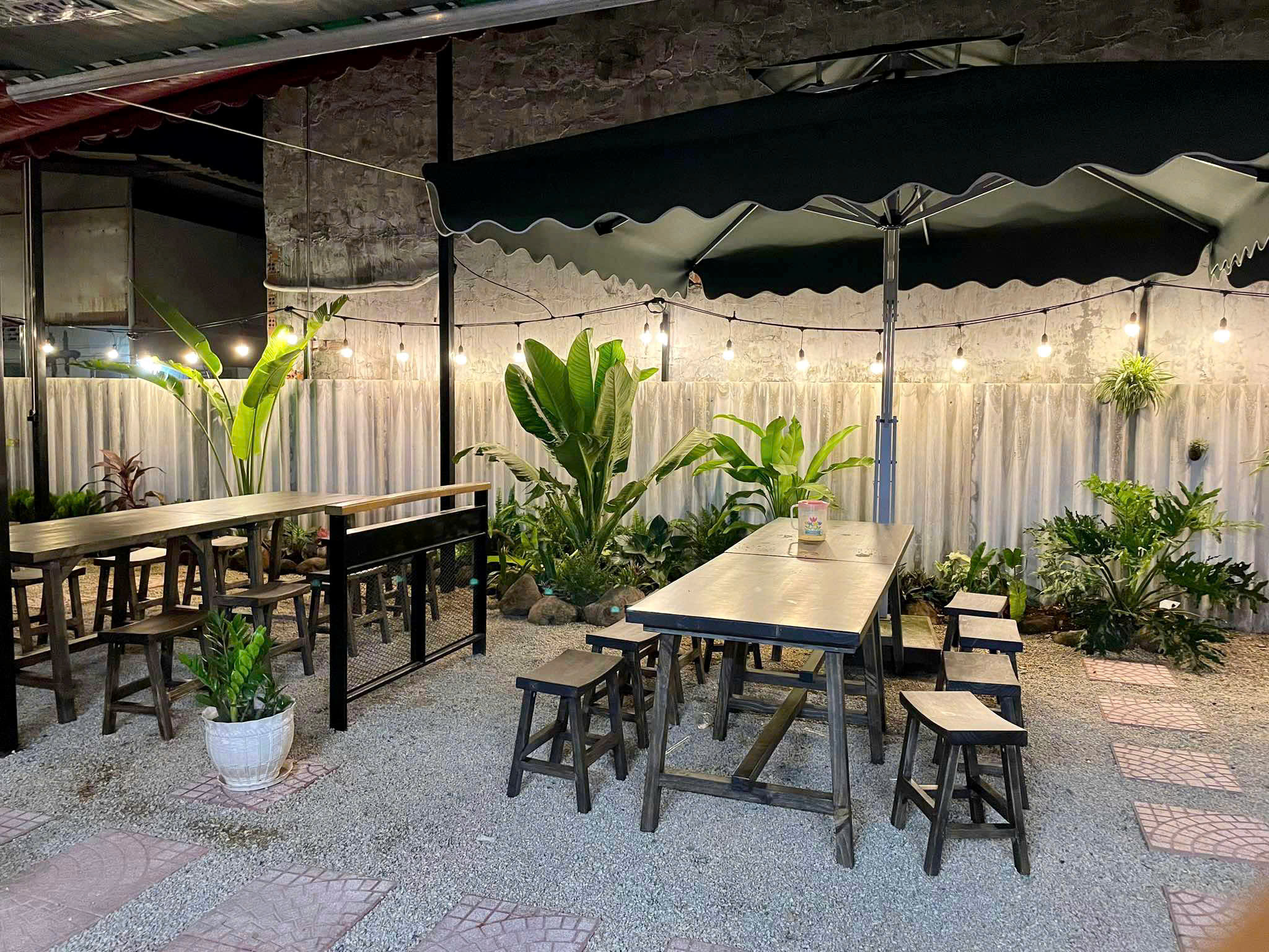 Bộ Bàn Ghế Đôn